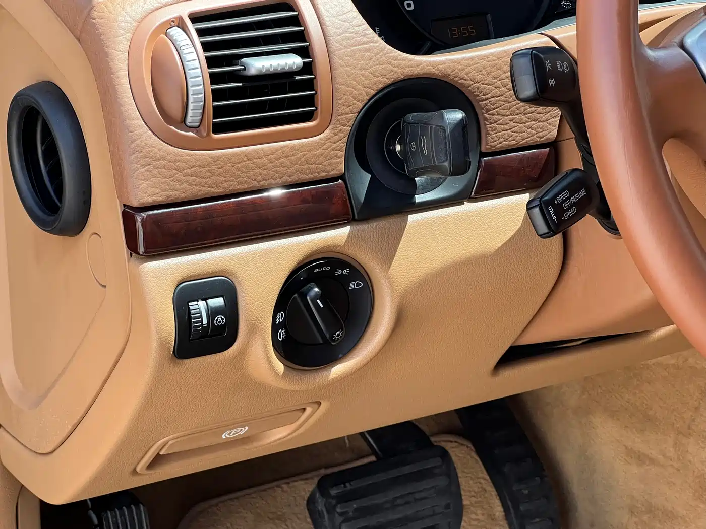 Porsche Cayenne 2006 Cayenne 3.2L AT фото 22