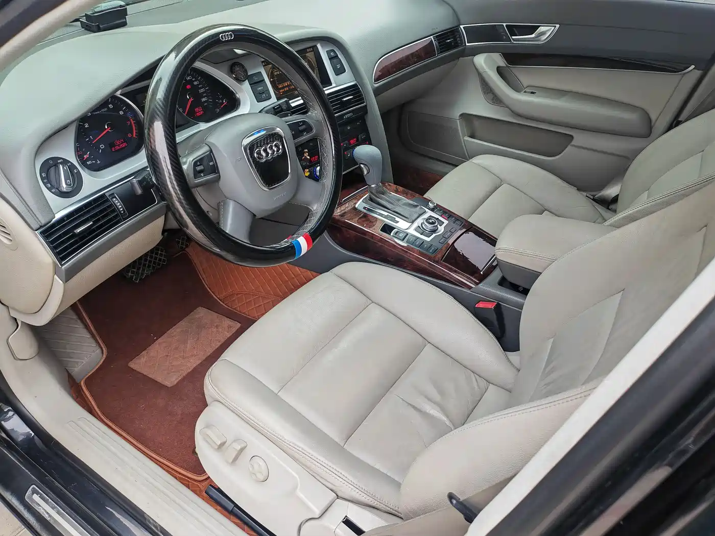 Audi A6L 2011 Model 2.4L Technology фото 9