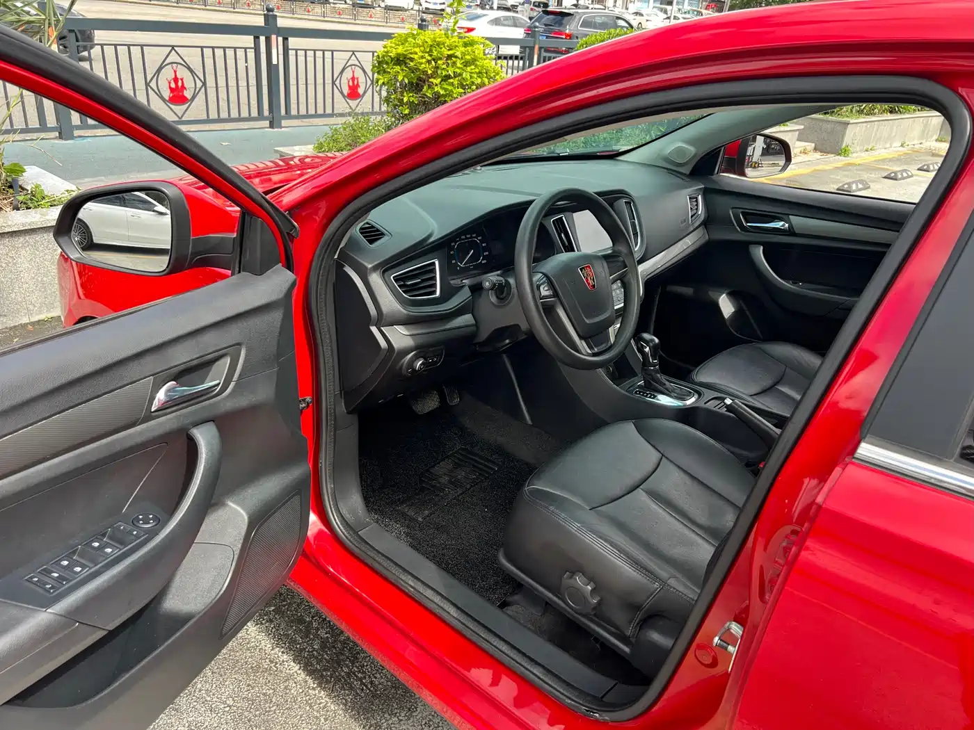 Roewe 360 2017 2017 1.5L Auto Luxury Edition