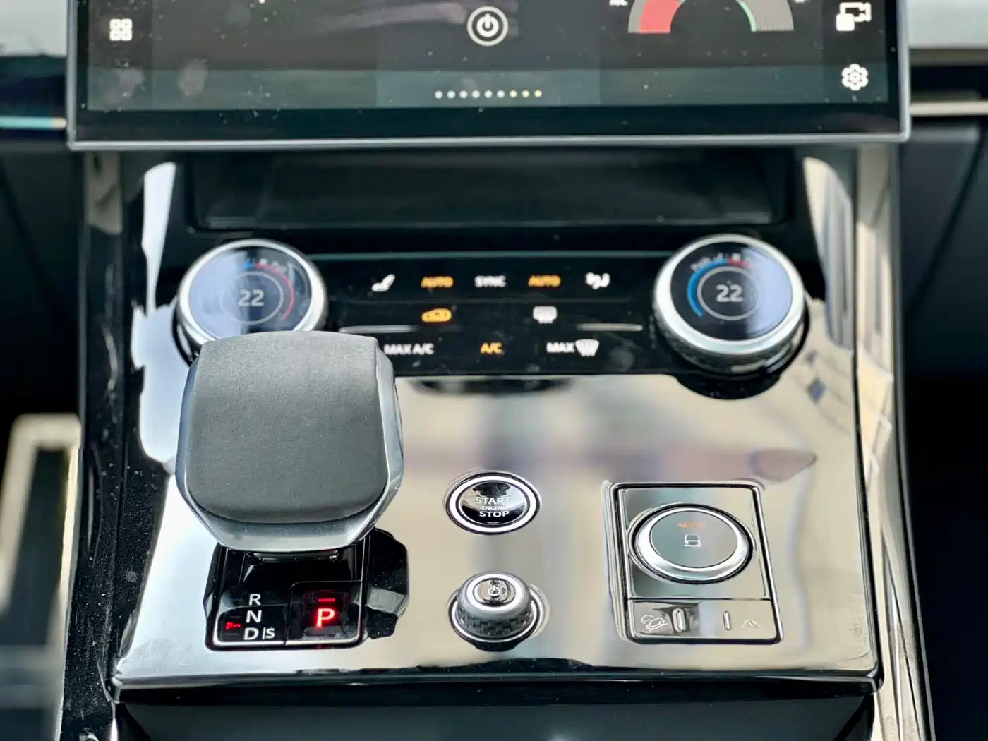 LAND ROVER RANGE ROVER SPORT NEW ENERGY