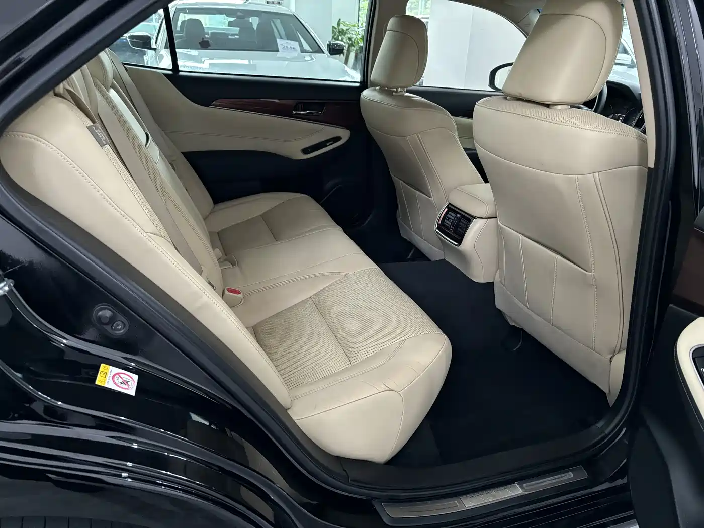 Toyota Crown 2015 2.5L Smart Edition фото 8
