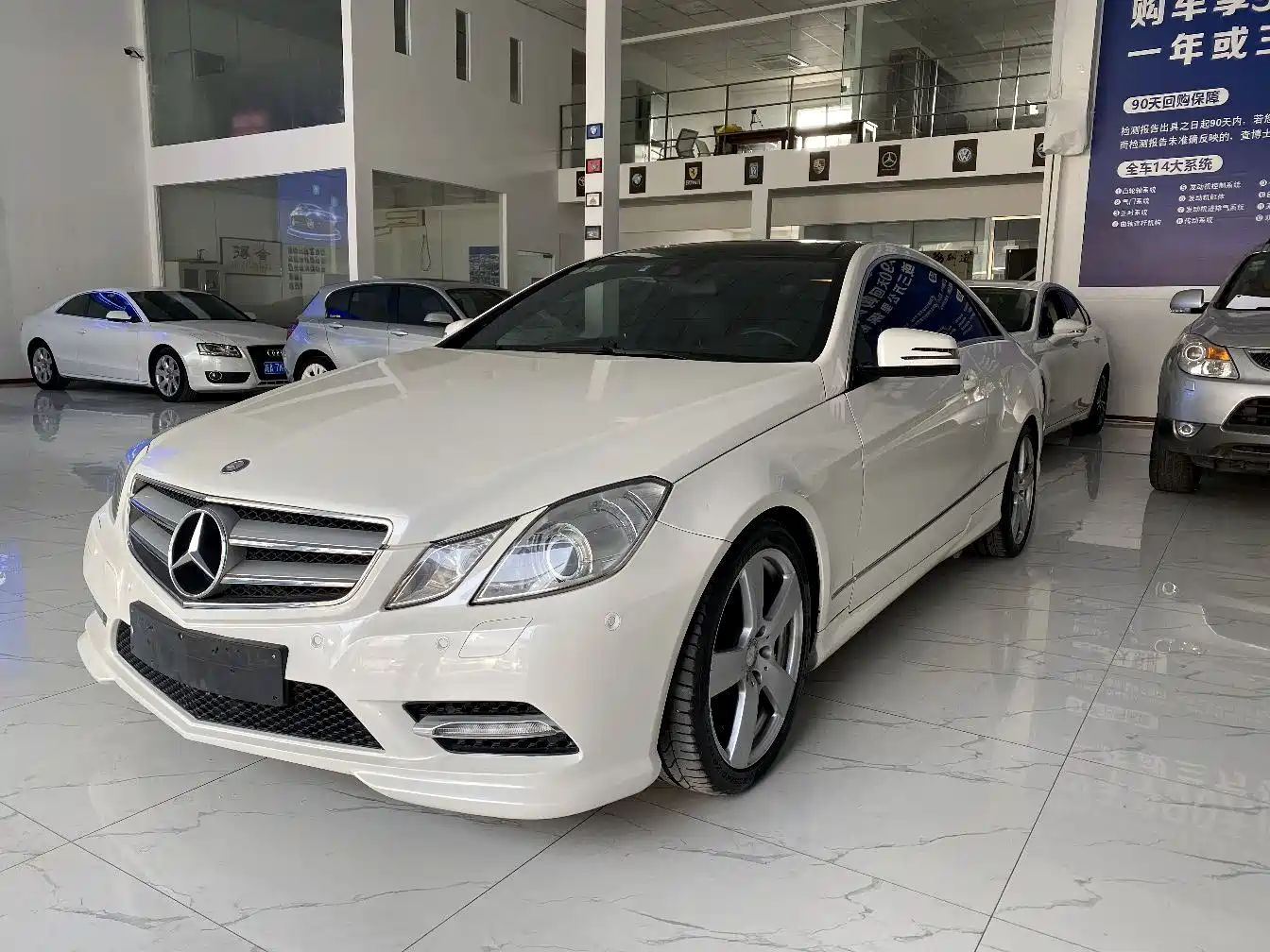 Mercedes-Benz E-Class (Import) 2012 E 200 CGI Coupe фото 2