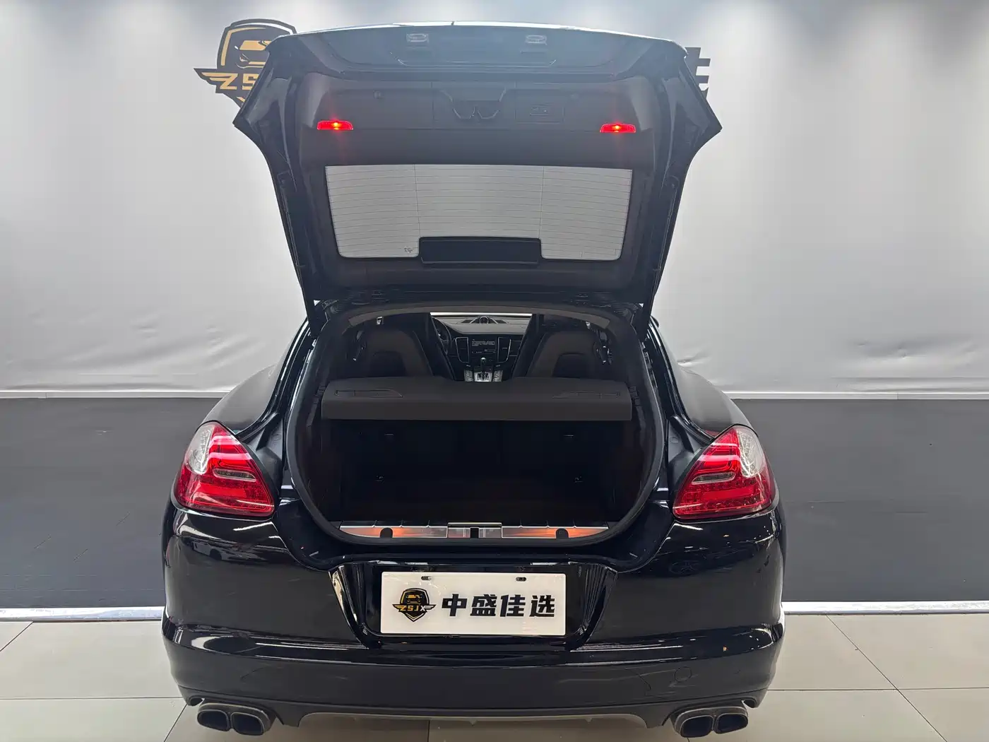 Porsche Panamera 2010 Porsche Panamera Turbo 4.8T фото 11