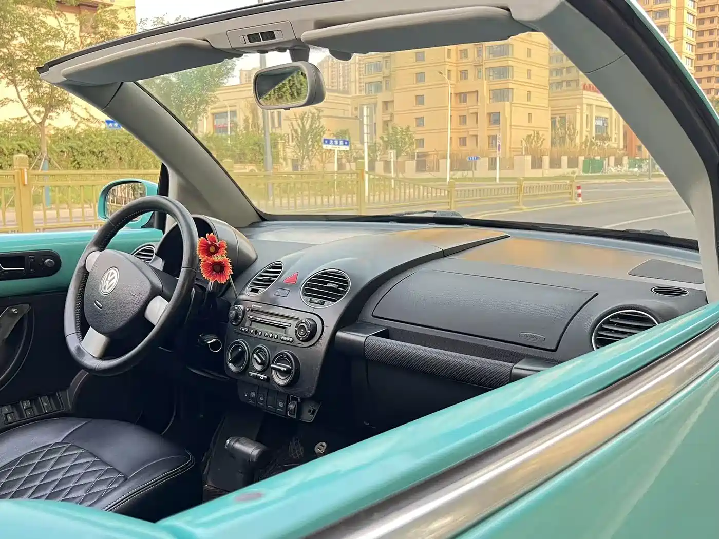 Volkswagen Beetle 2008 2006 Model 2.0 Convertible Luxury Edition