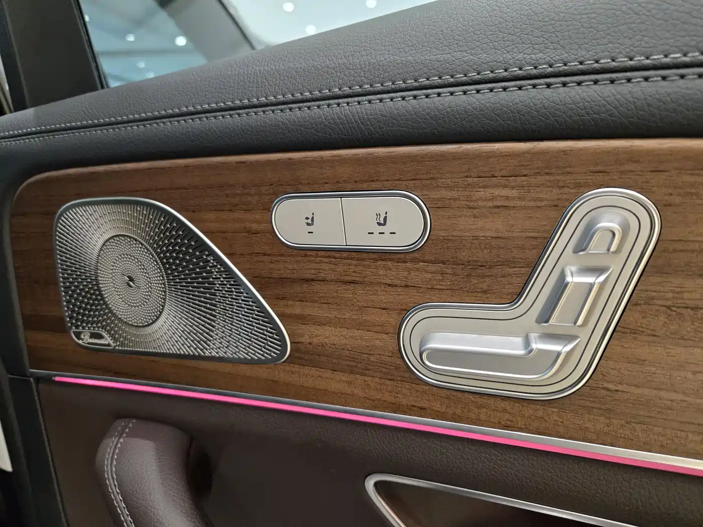 Mercedes-Benz GLS 2021 Facelift GLS 450 4MATIC Luxury фото 27