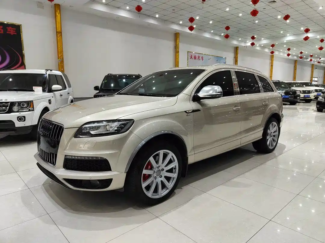 Audi Q7 2012 3.0 TFSI Exclusive (200kW)
