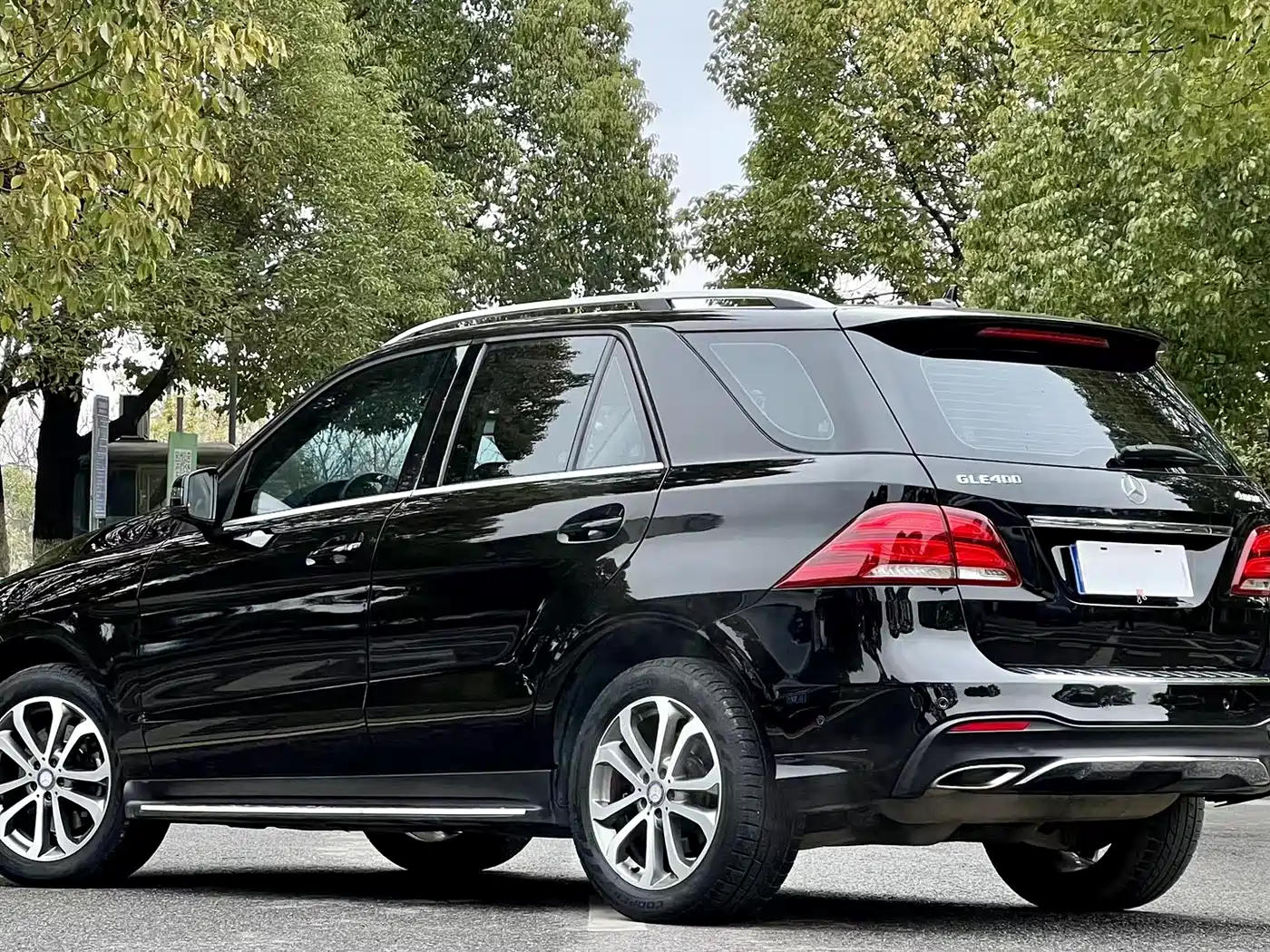 Mercedes-Benz GLE 2017 GLE 320 4MATIC Dynamic фото 3