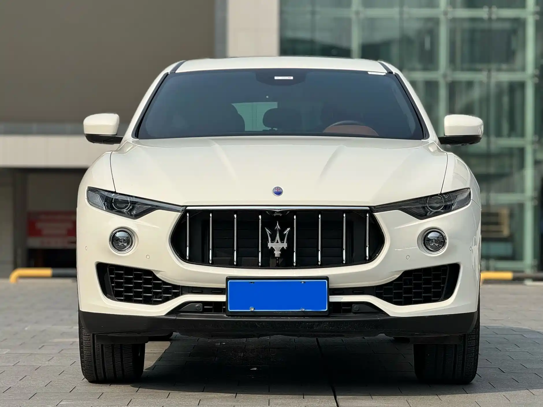 صورة 2 - Maserati Levante