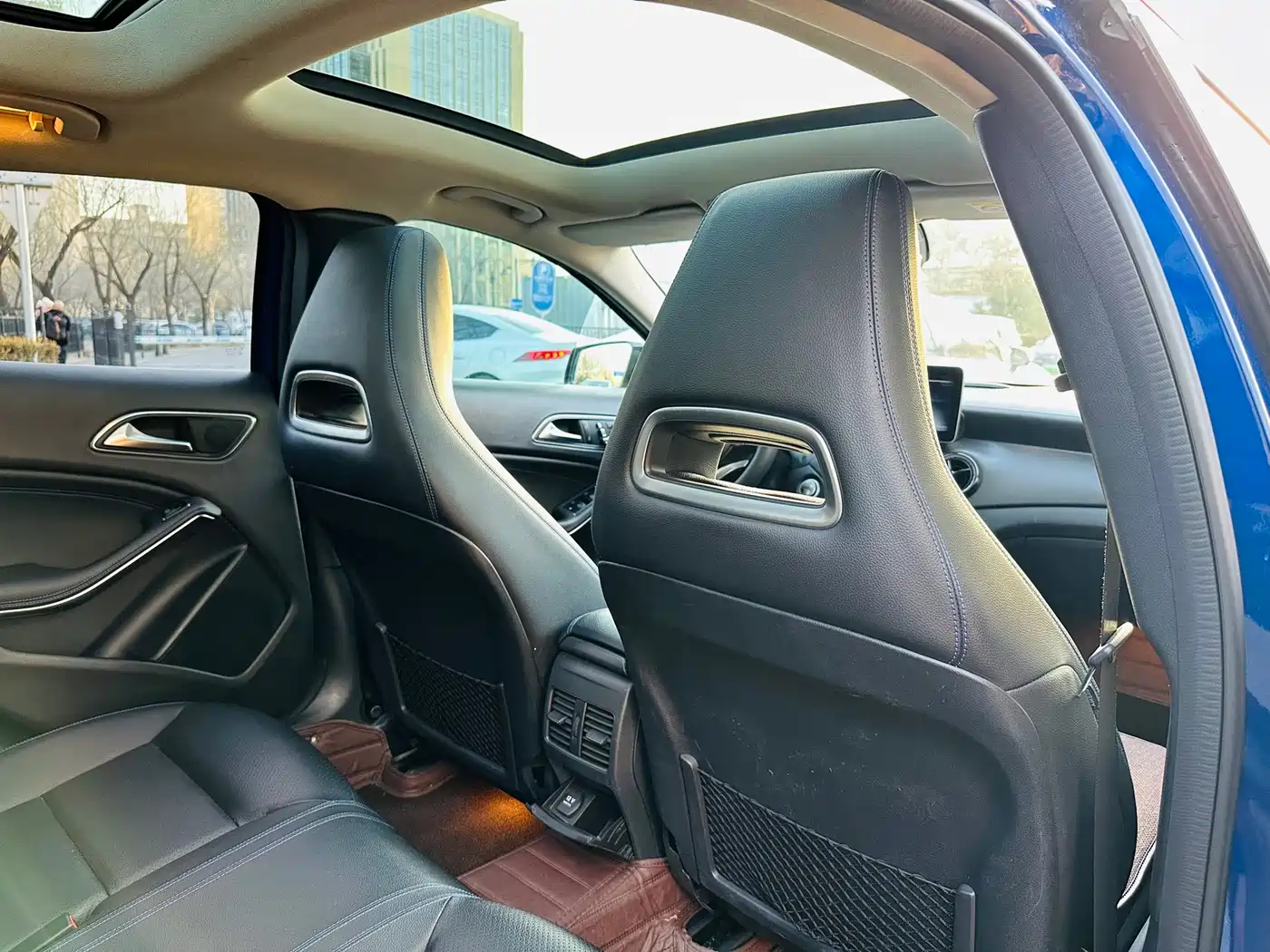 Mercedes-Benz GLA 2019 GLA 220 4MATIC Sport фото 23