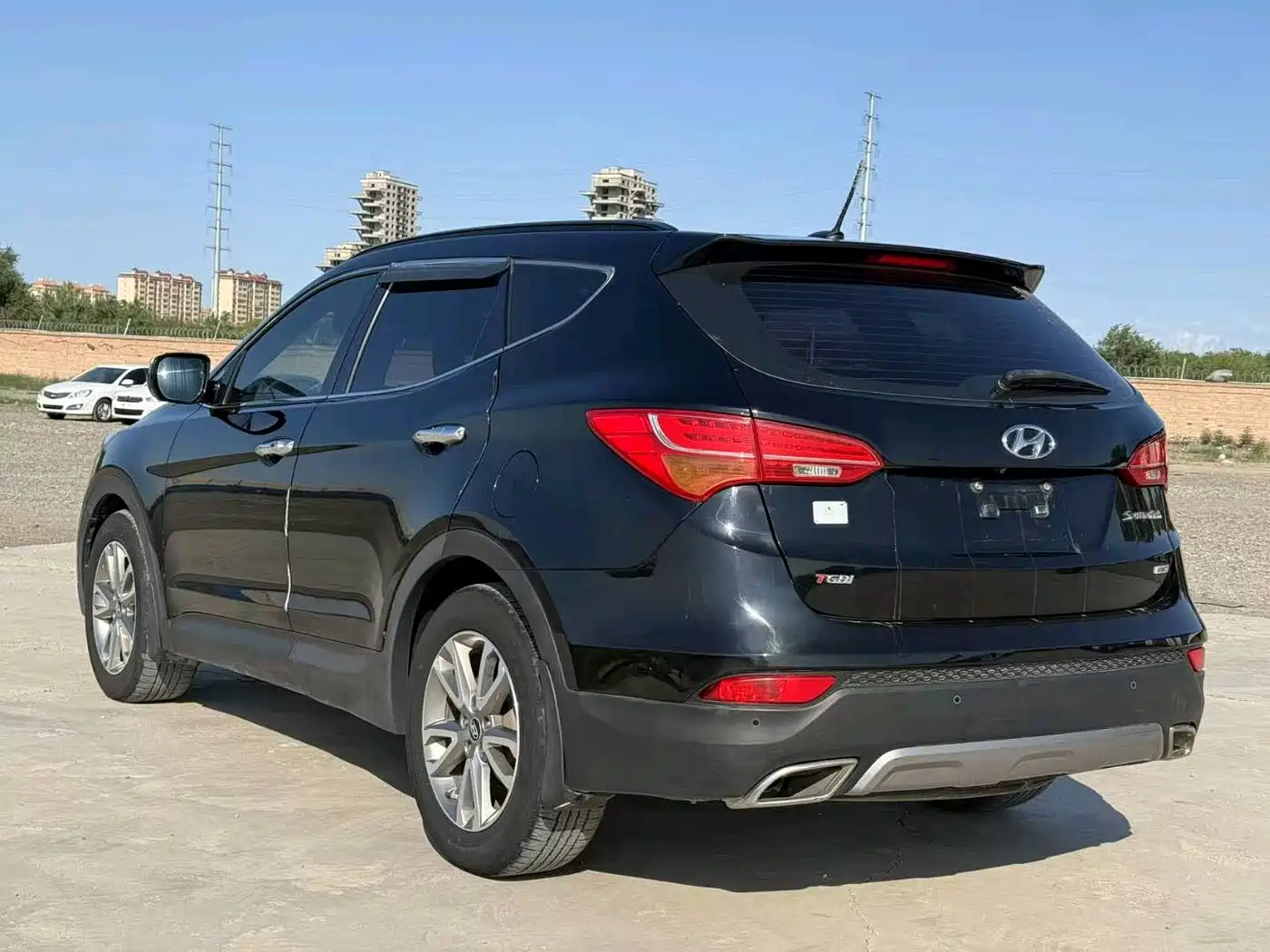 Hyundai Santa Fe 2013 Facelift 2.0T Automatic 4WD Premium фото 6