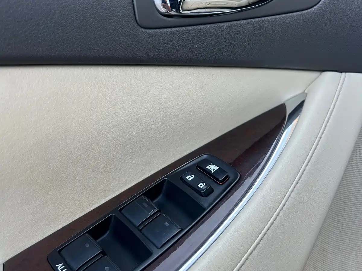 Lexus ES 2010 240 Elegance Edition фото 8
