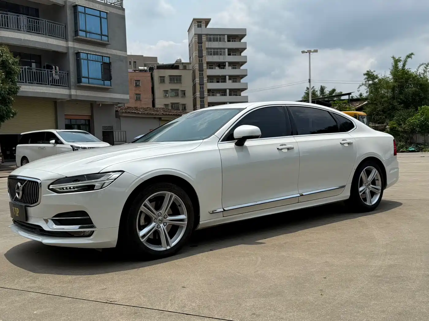 Volvo S90 2019 T5 Momentum фото 2