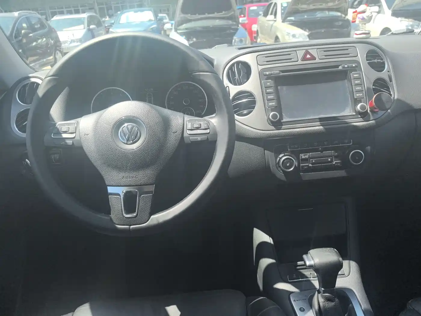 Volkswagen Tiguan 2010 1.8TSI Automatic 2WD Urban фото 10