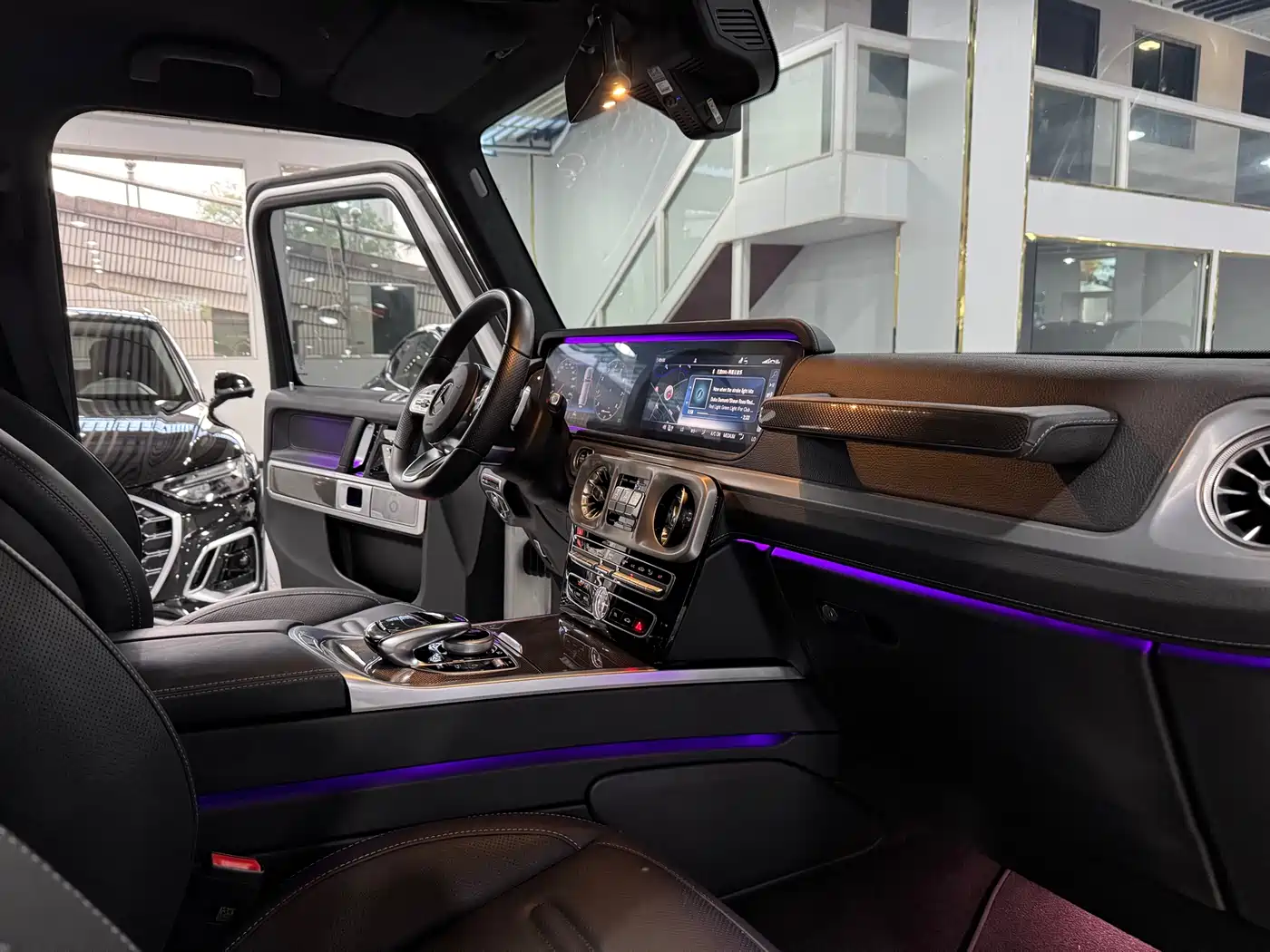 Mercedes-Benz G-Class 2023 G 500 фото 11