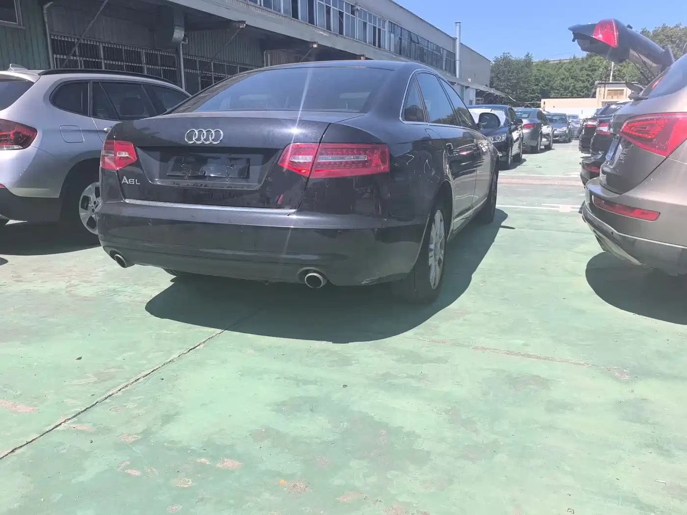 Audi A6L 2010 2.0 TFSI Automatic Standard фото 13