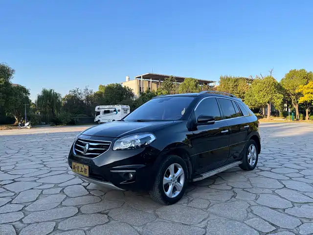  Renault Koleos (Import) 2012 2.5L 4WD Comfort Navigation Edition