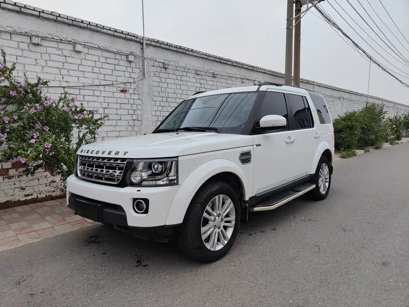 Land Rover Discovery 2016 3.0 SC V6 HSE