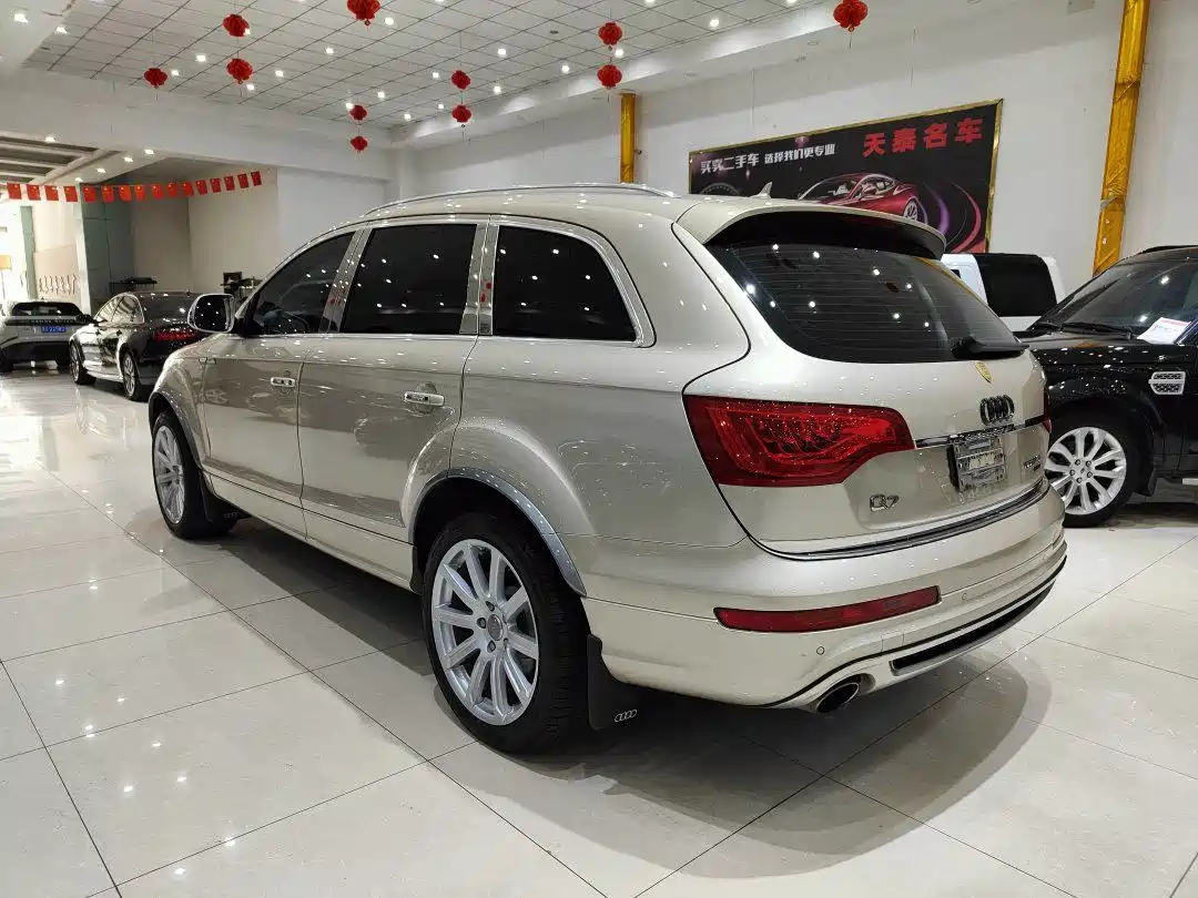 Audi Q7 2012 3.0 TFSI Exclusive (200kW) фото 4