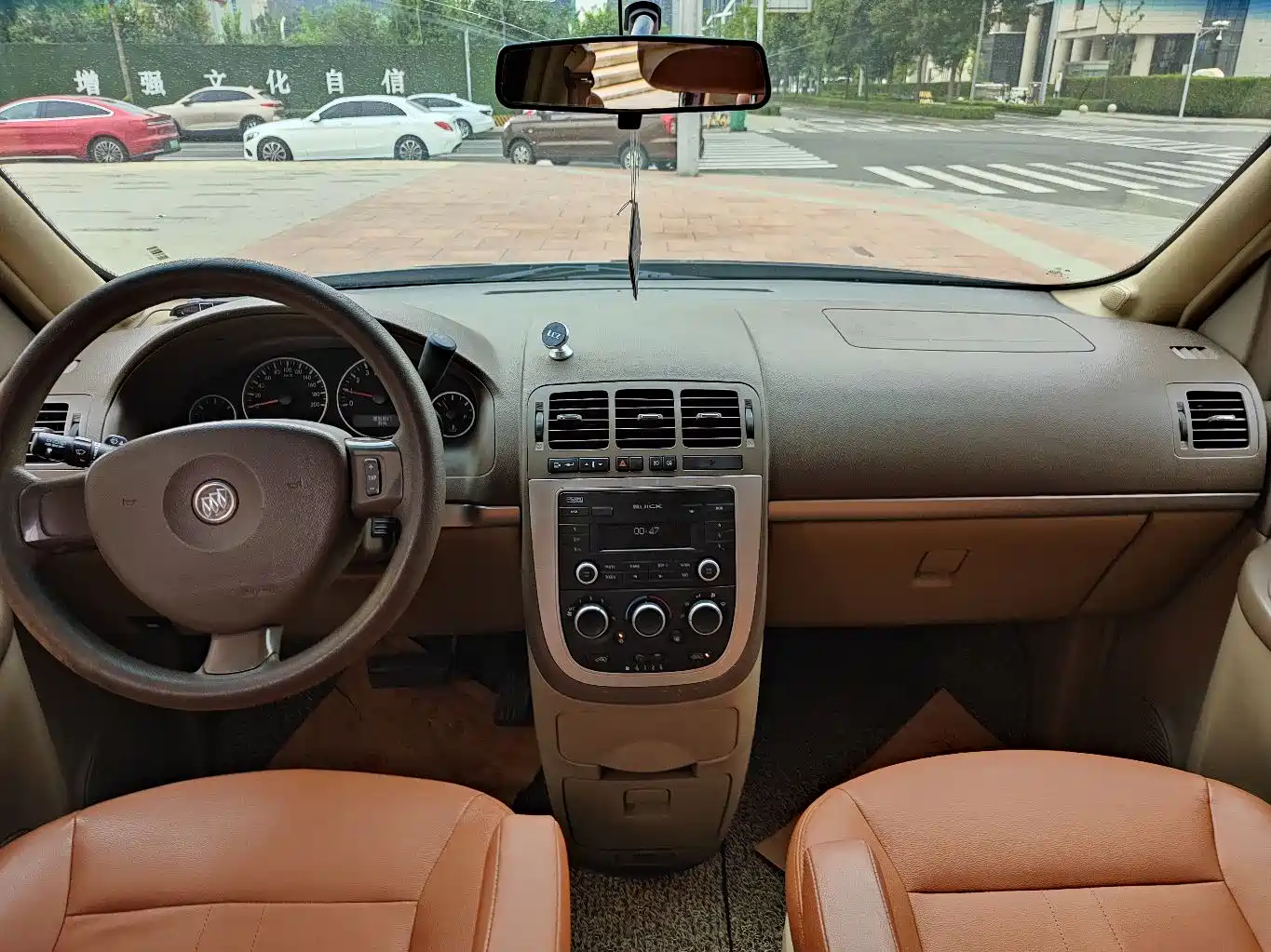 Buick GL8 2014 2.4L Classic Edition фото 8