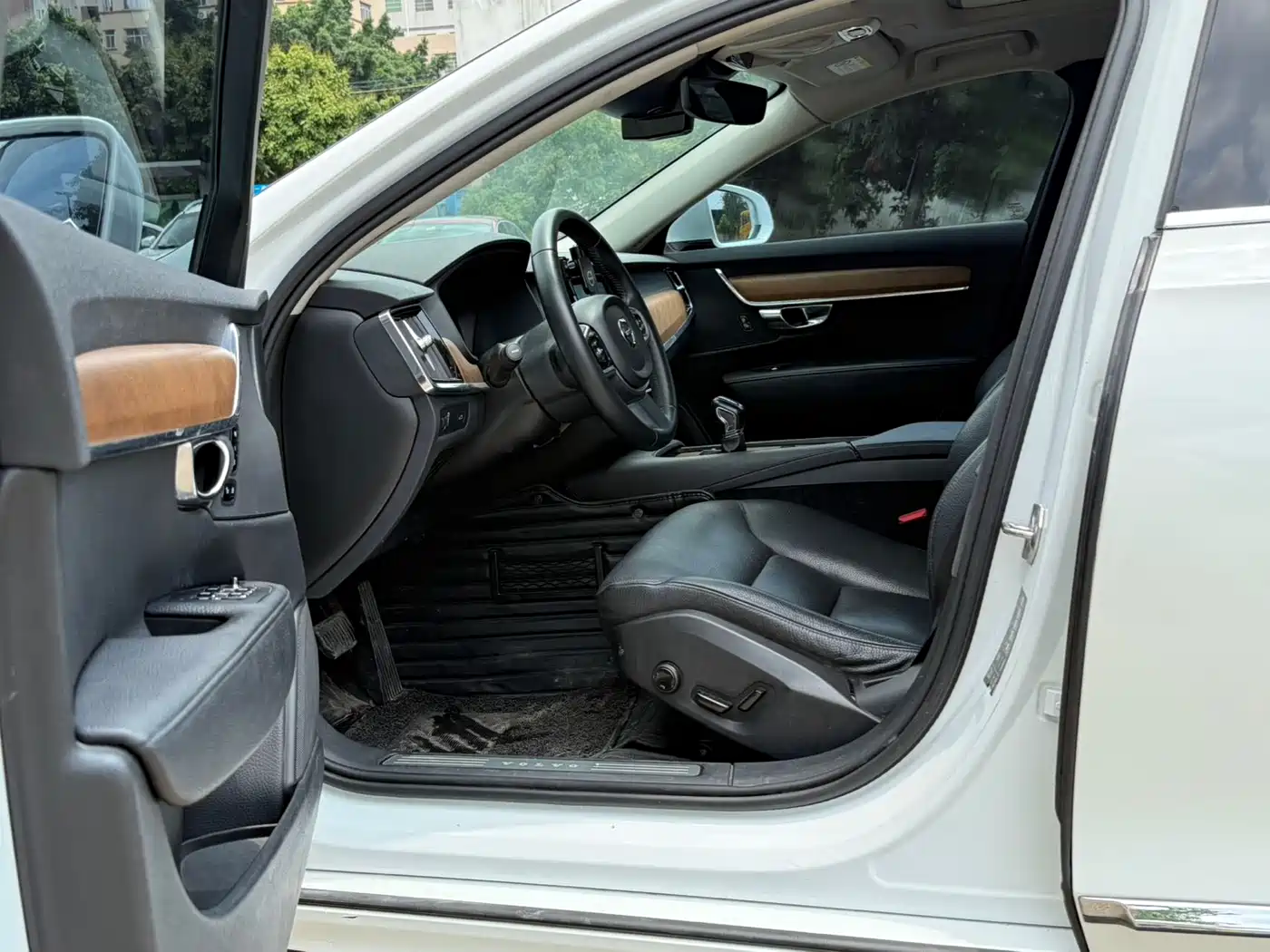Volvo S90 2019 T5 Momentum фото 7