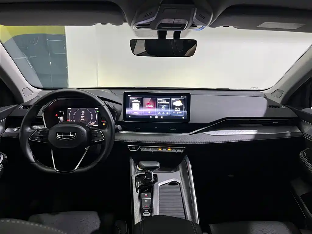 GEELY AUTOMOBILE XINGRUI