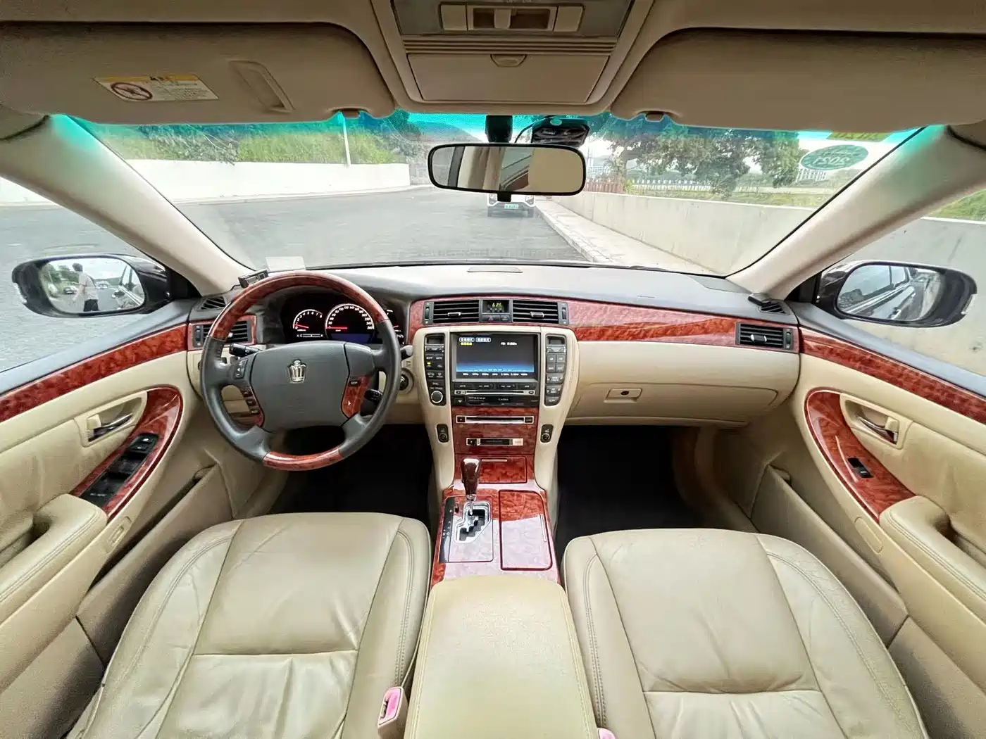 Toyota Crown 2006 2.5L Royal Leather Edition фото 17
