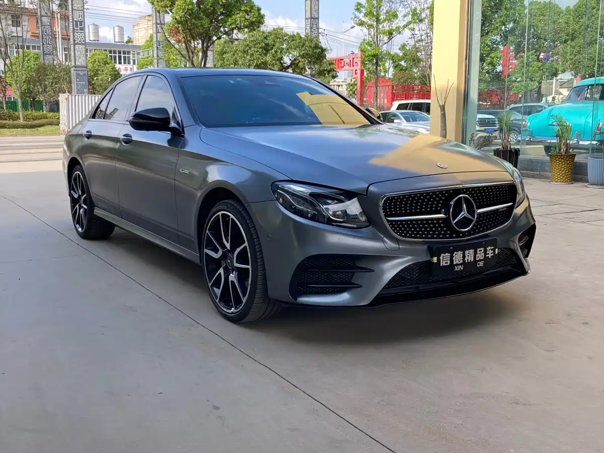 Mercedes-Benz E-Class AMG 2017 AMG E 43 4MATIC Special Edition фото 4