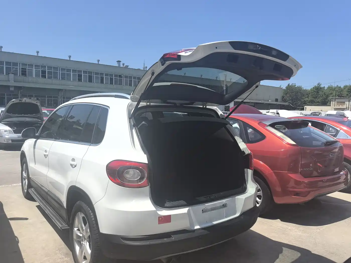 Volkswagen Tiguan 2010 1.8TSI Automatic 2WD Urban фото 14