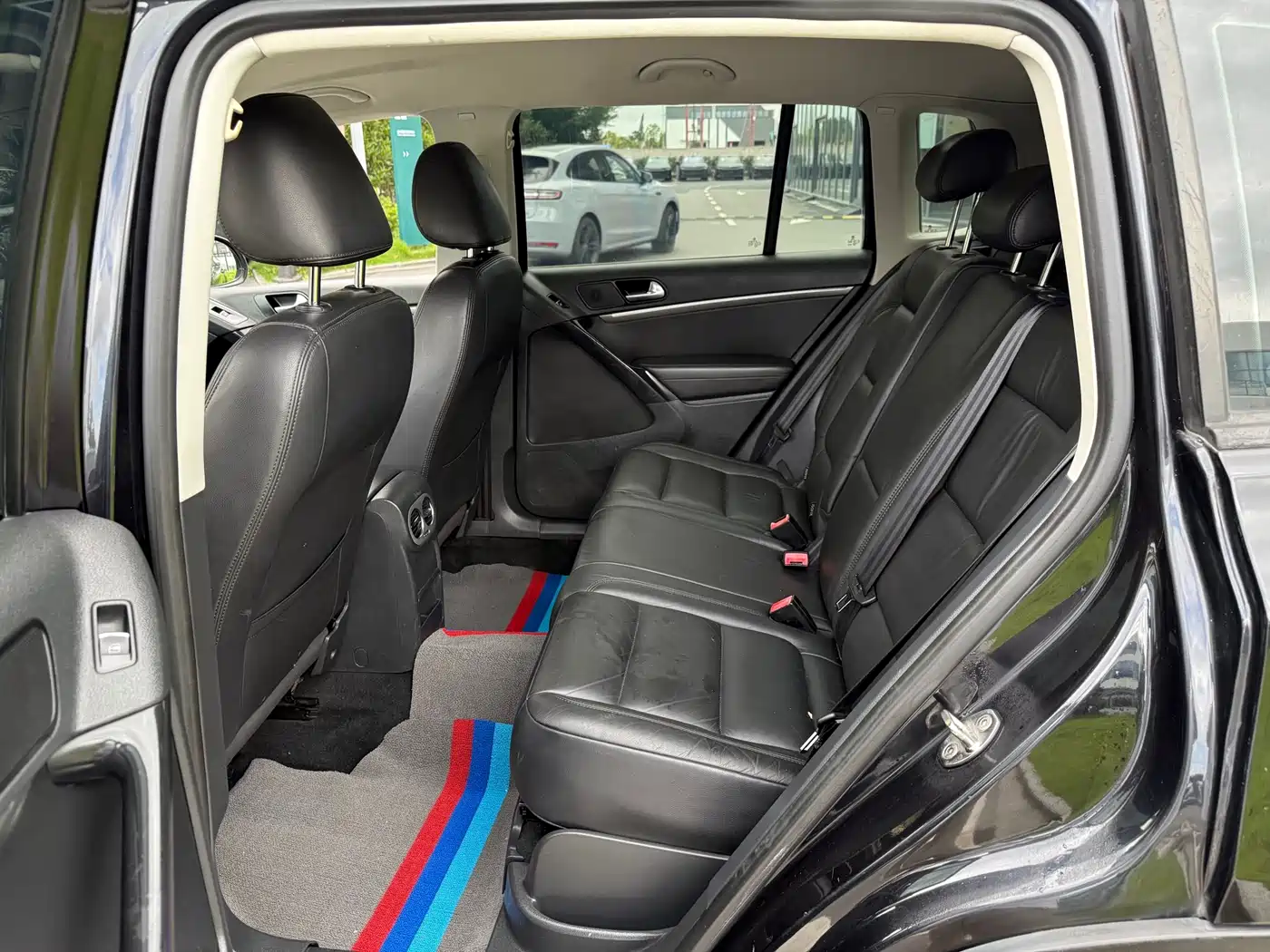 Volkswagen Tiguan 2013 1.8TSI Auto 4WD Luxury фото 6