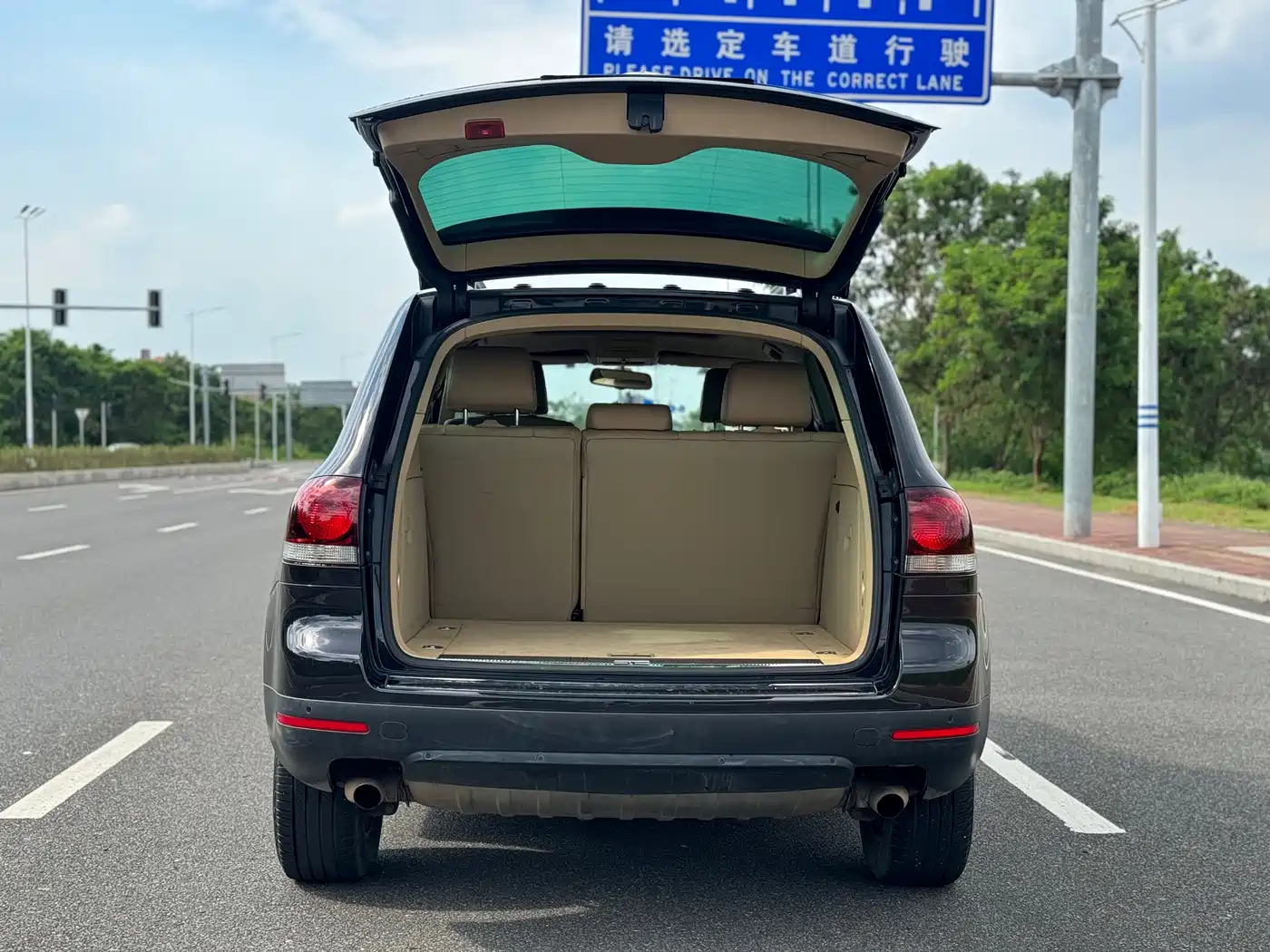Volkswagen Touareg 2007 3.6L Standard Configuration фото 26