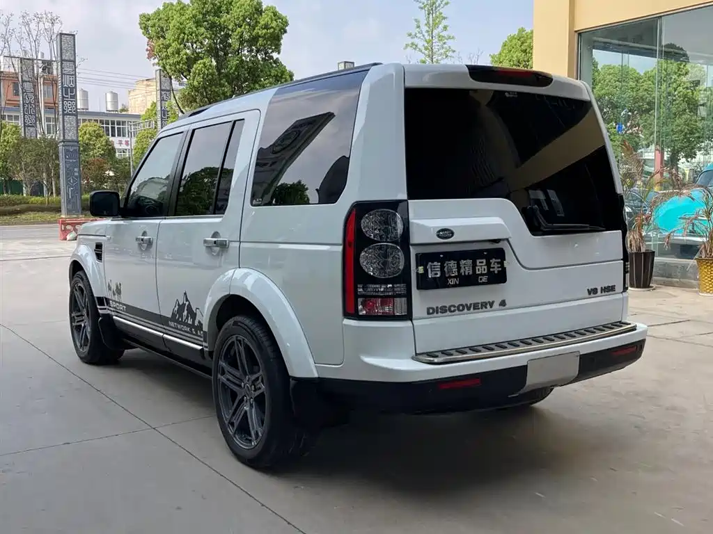 Land Rover Discovery 2012 5.0 V8 HSE фото 5