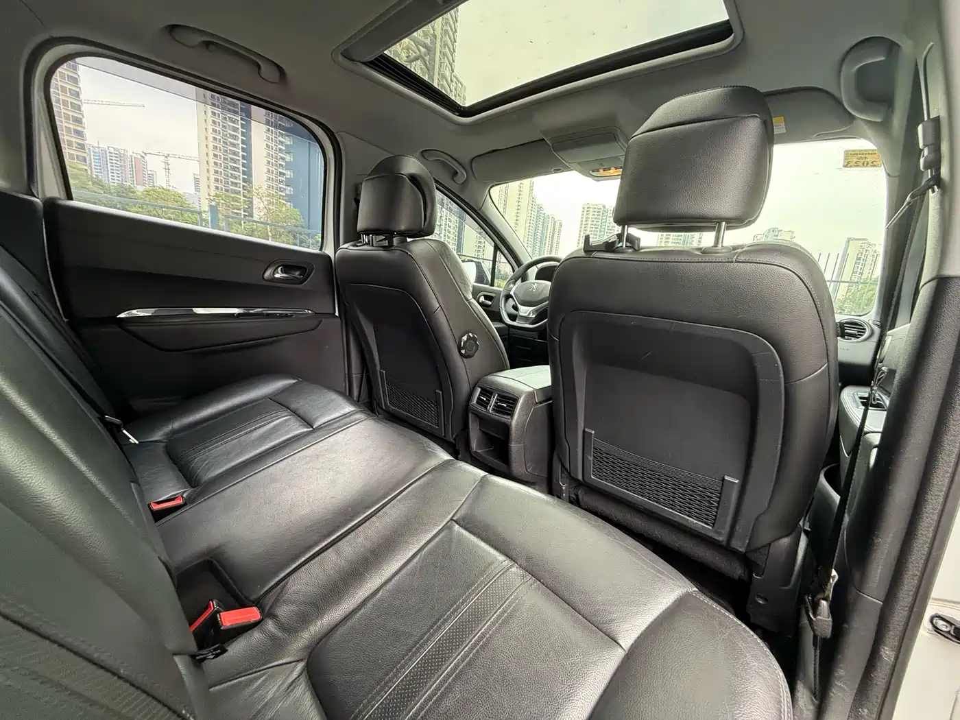 Peugeot 3008 2015 1.6THP Automatic Trend Edition фото 9