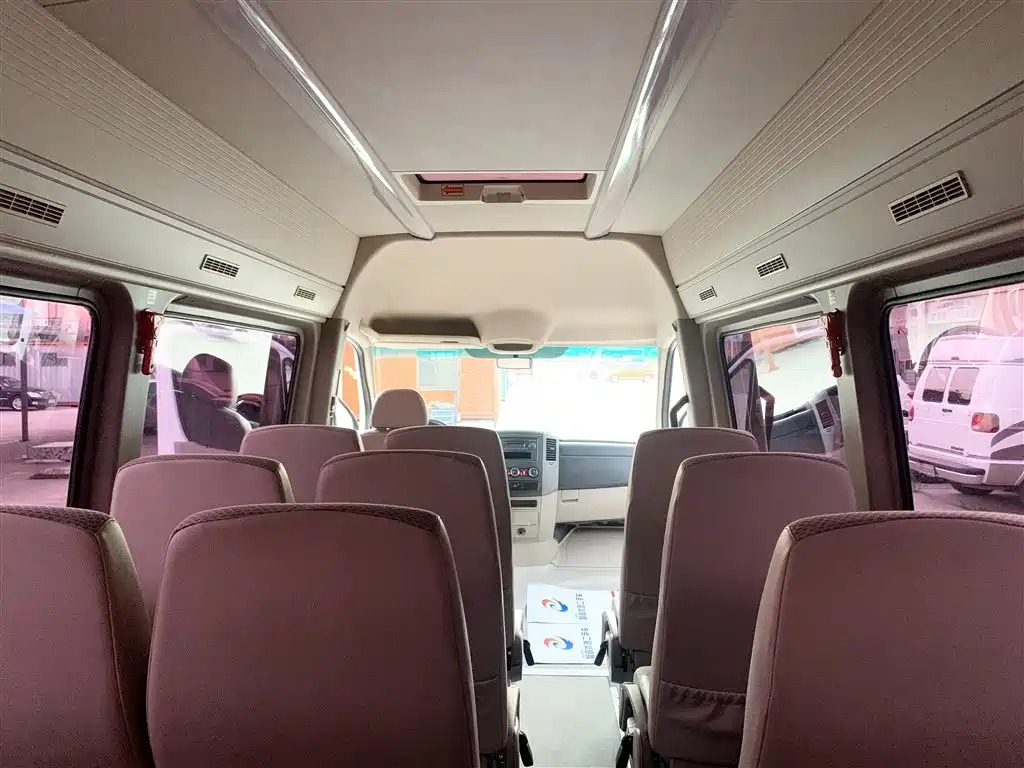 Mercedes-Benz Sprinter 2012 2.1T Jialu Long Wheelbase фото 11