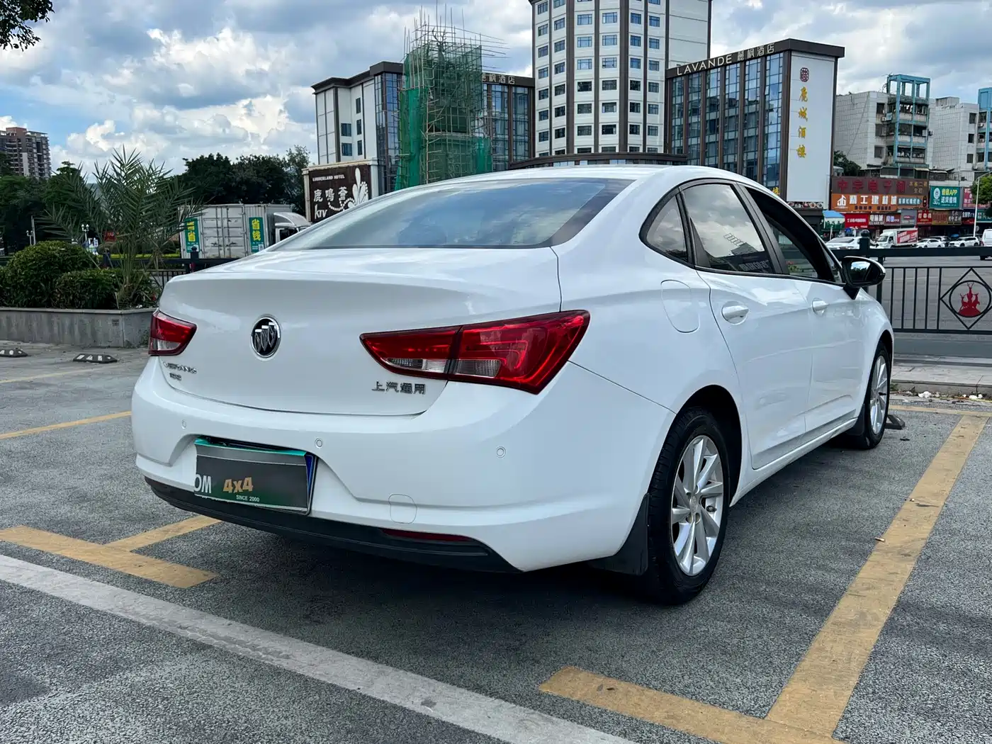 Buick Verano 2018 Sedan 15S Automatic Leading фото 7