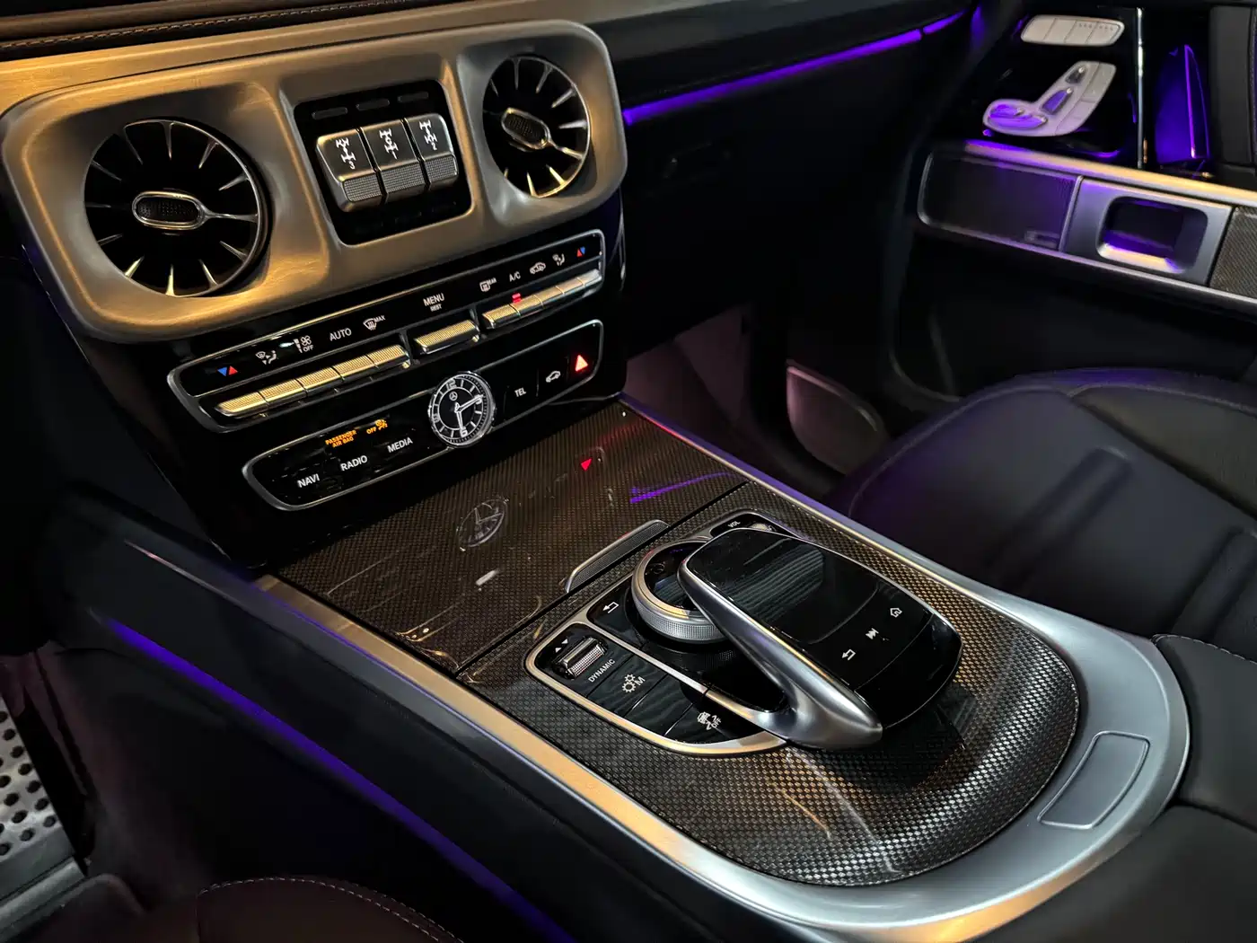 Mercedes-Benz G-Class 2023 G 500 фото 9
