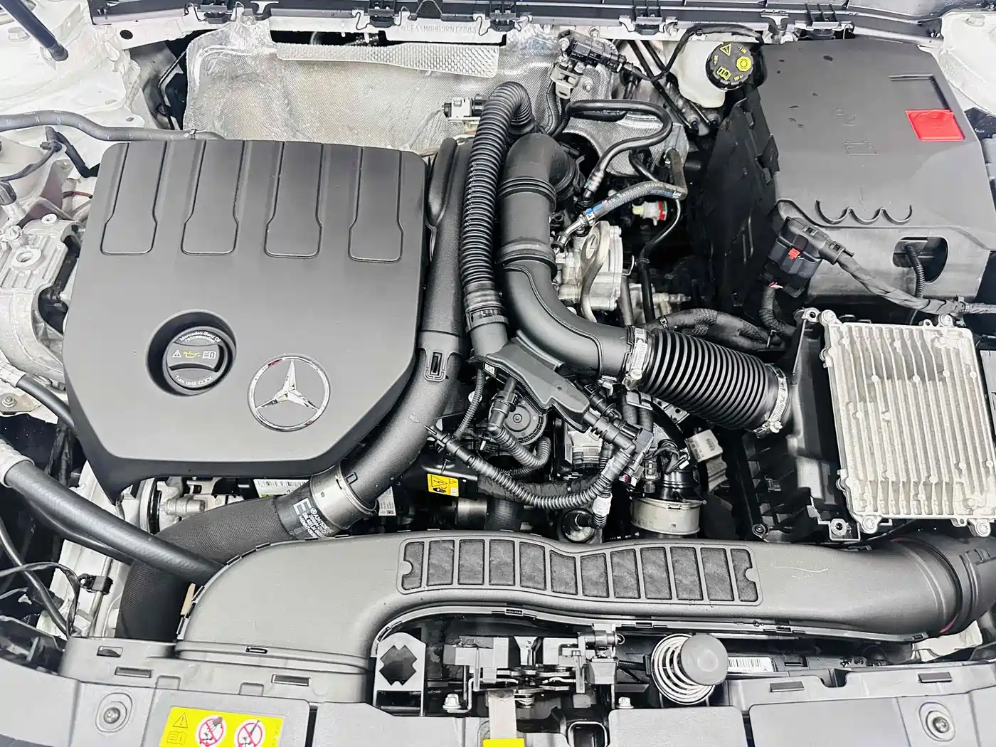 Mercedes-Benz GLB 2024 GLB 200 Dynamic фото 13