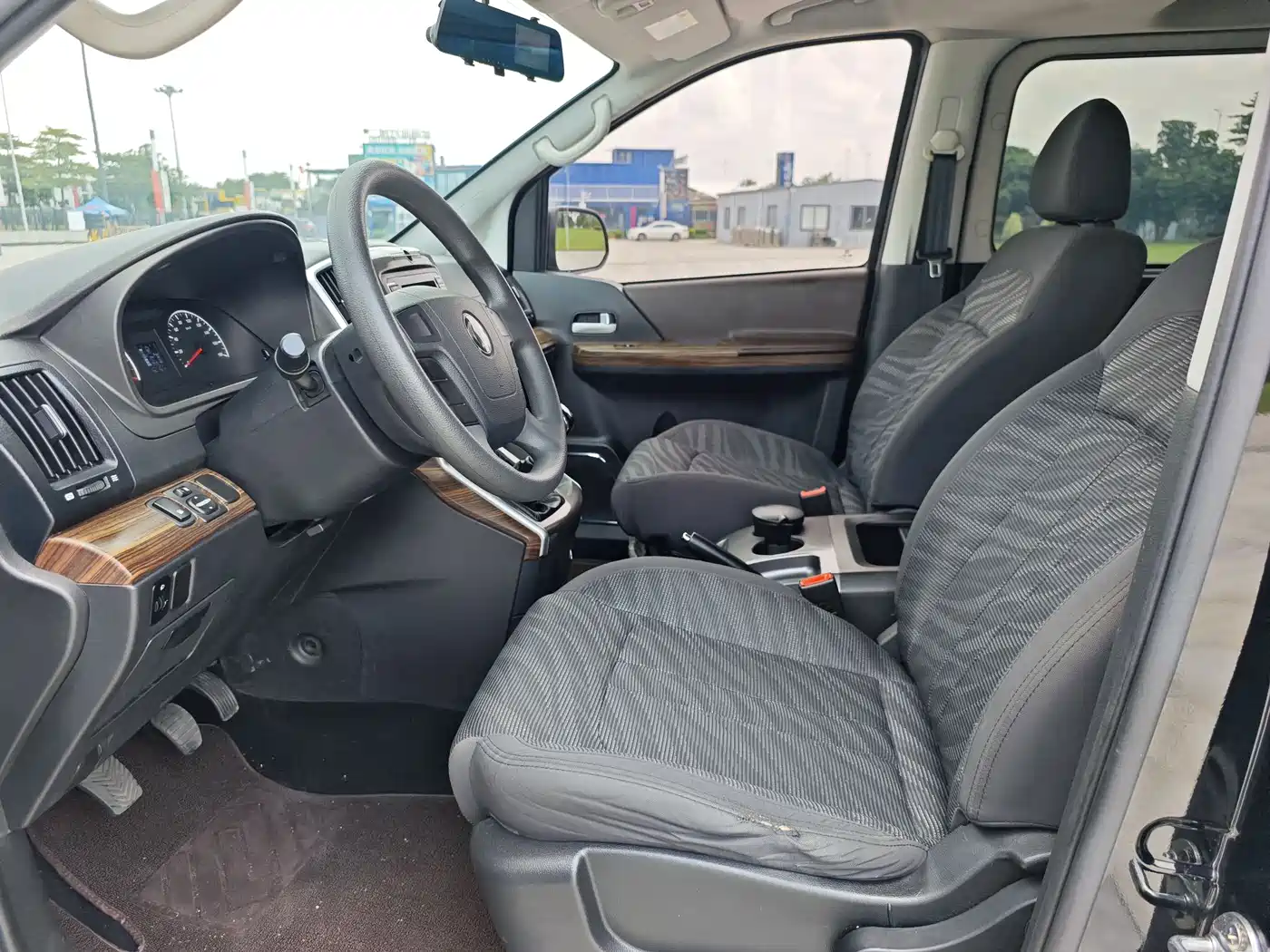 DONGFENG LINGZHI PLUS