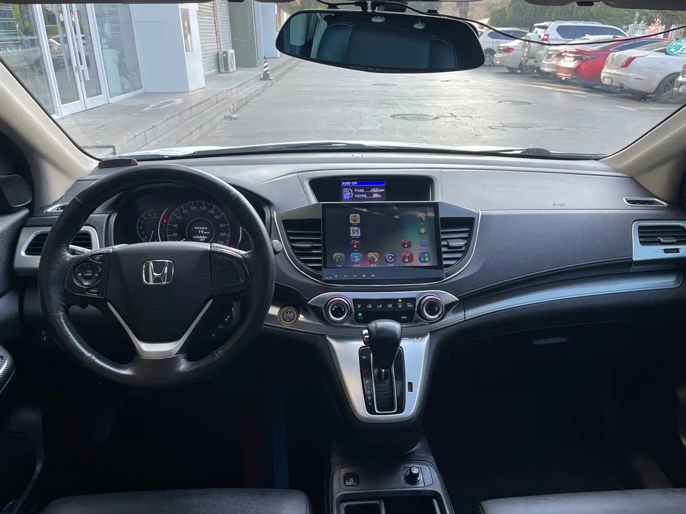 Фото 5 - Honda CR-V