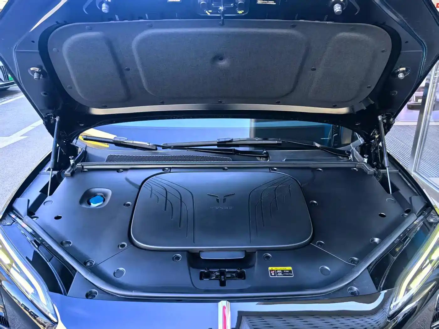 Hongqi HONGQI TIANGONG 08