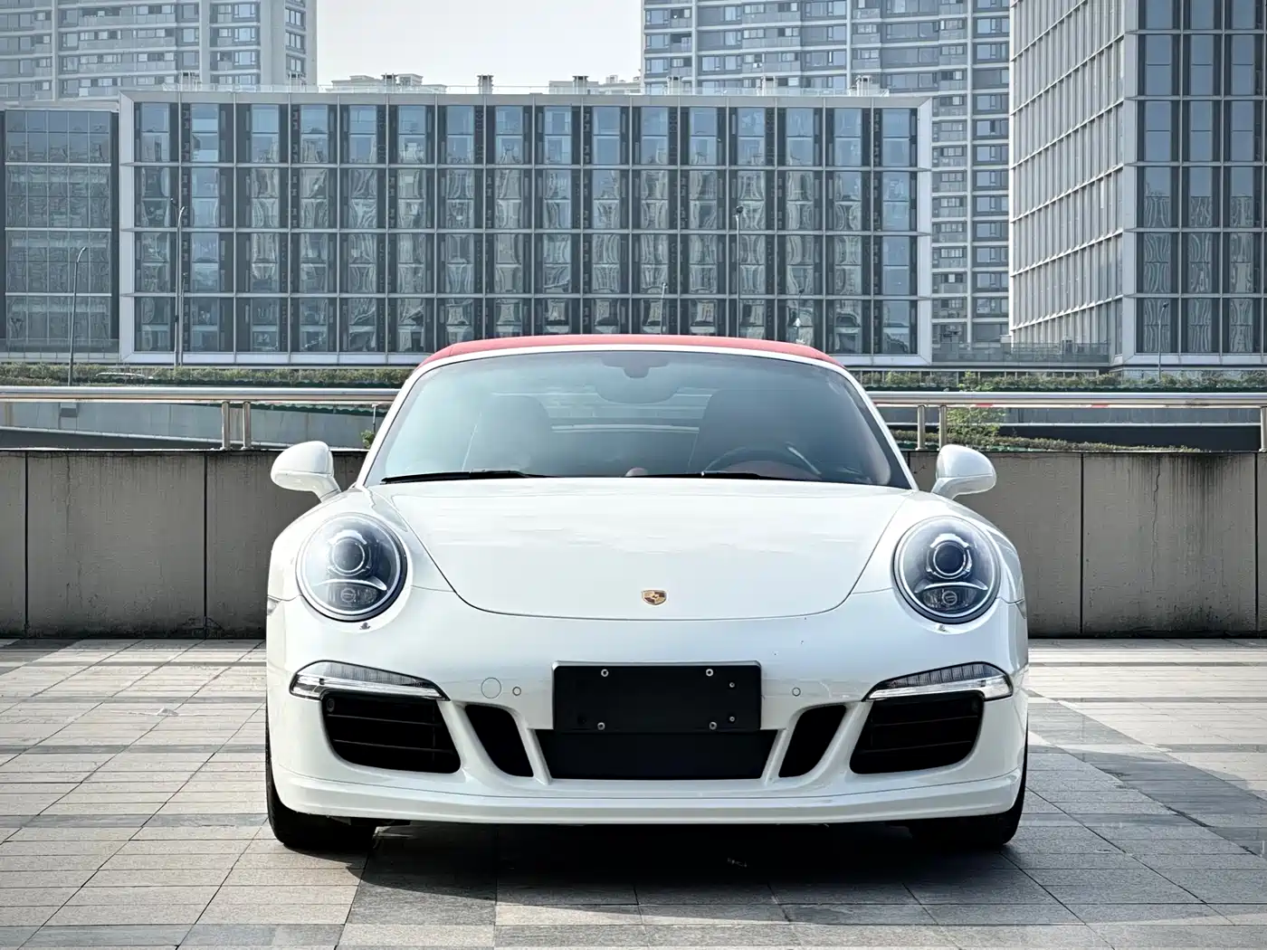 Porsche 911 2012 Carrera S Cabriolet 3.8L