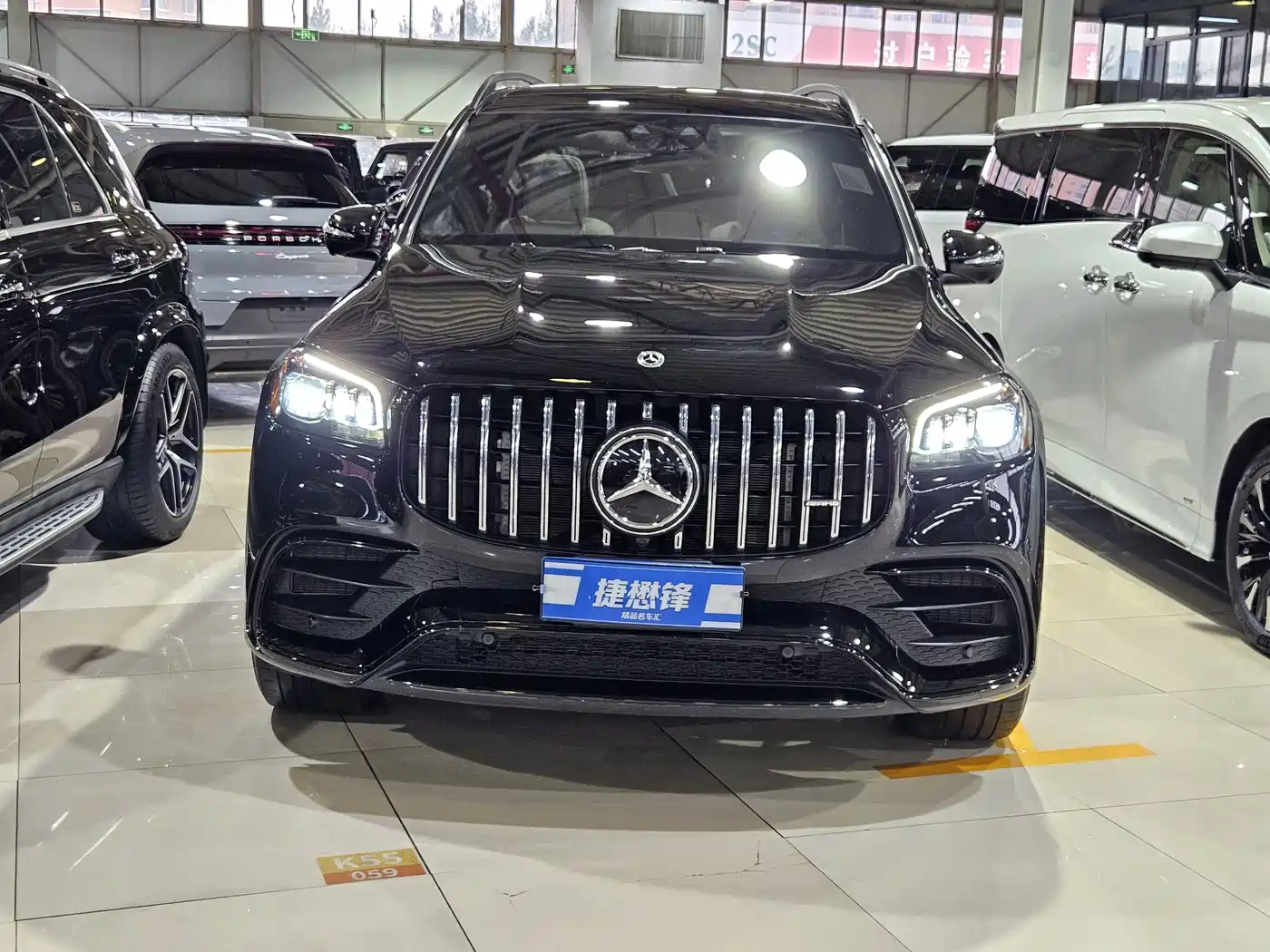 Mercedes-Benz GLS AMG 2024 AMG GLS 63 4MATIC+ фото 2