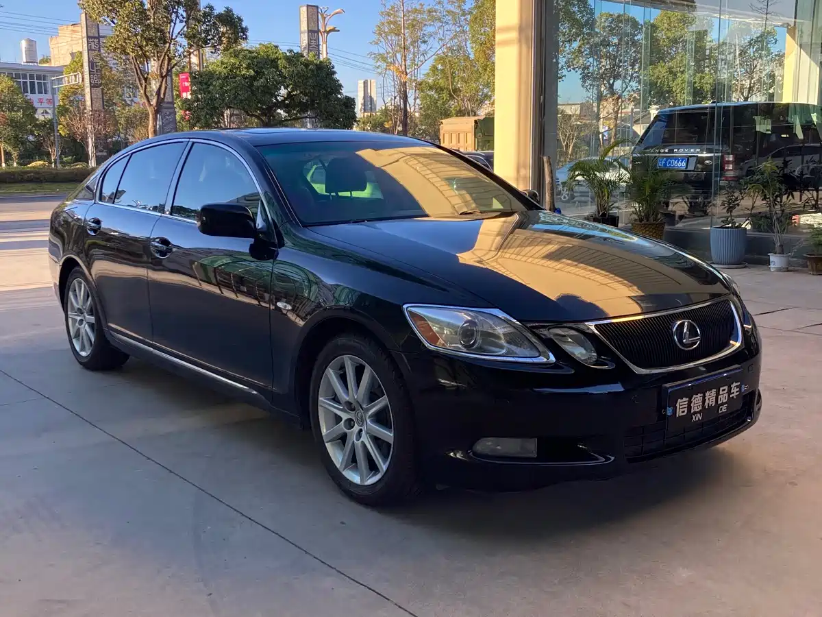Lexus GS 2005 300 Standard фото 2