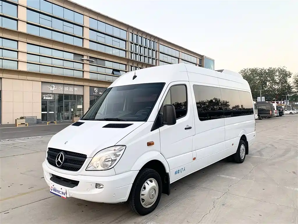 Mercedes-Benz Sprinter 2012 2.1T Jialu Long Wheelbase