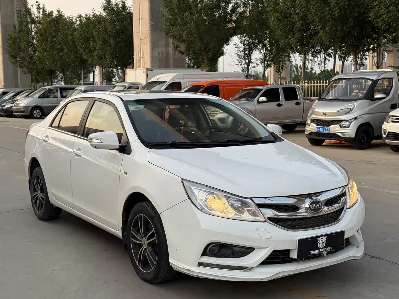 BYD Surui 2015 1.5L Manual Luxury фото 3