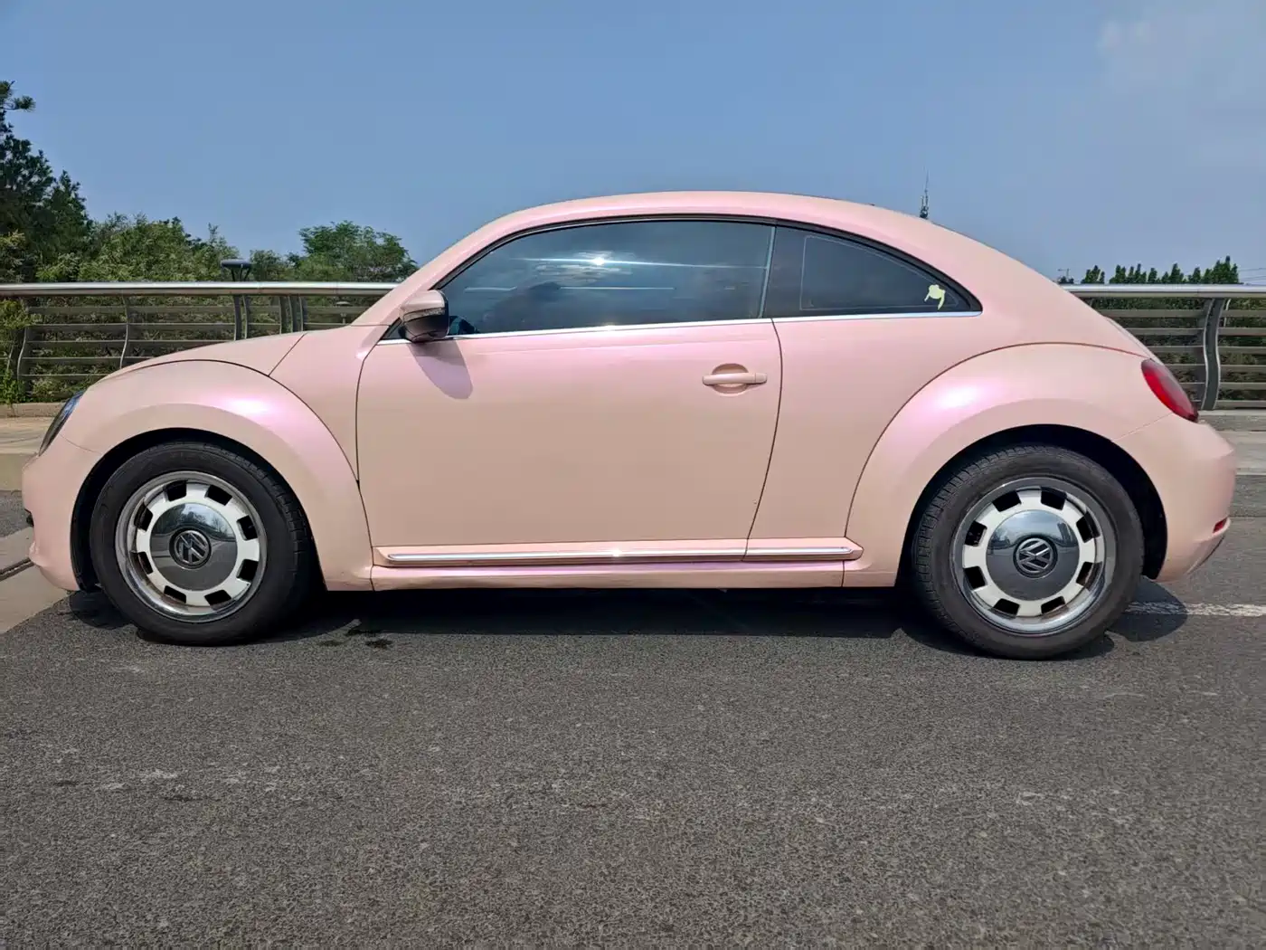 Volkswagen Beetle 2014 1.2TSI Comfort Edition фото 3