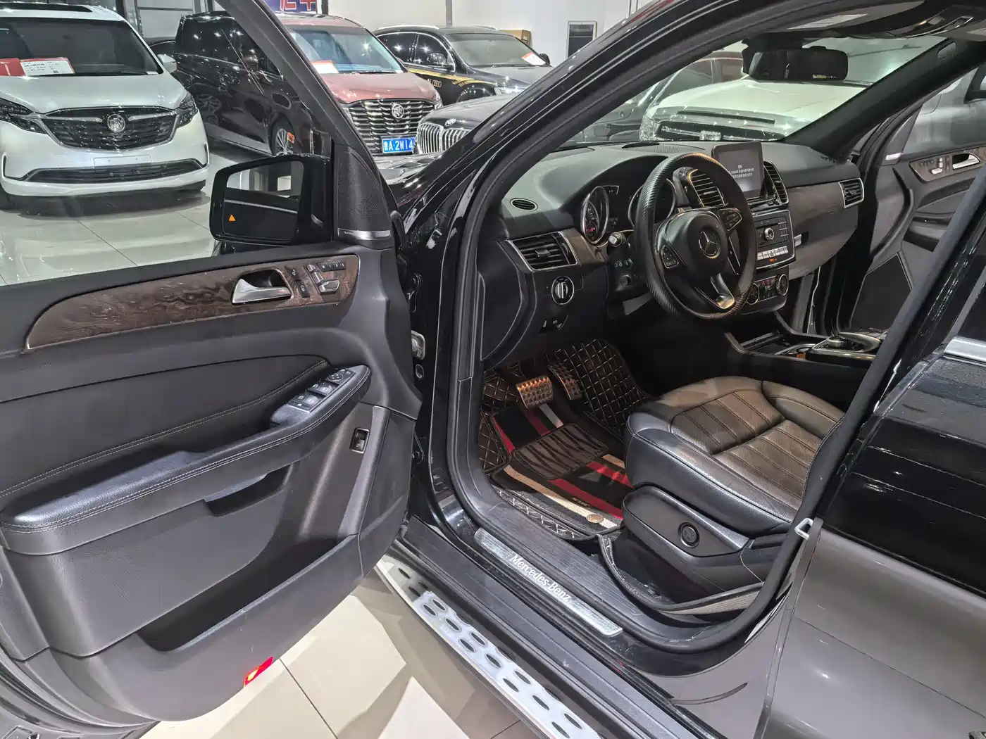 Mercedes-Benz GLE 2017 GLE 400 4MATIC фото 4