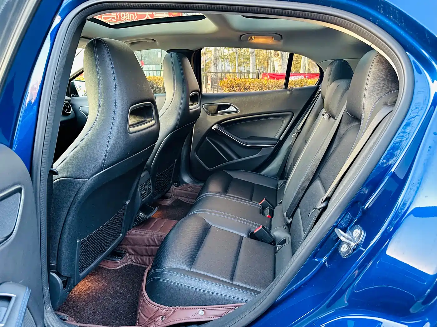 Mercedes-Benz GLA 2019 GLA 220 4MATIC Sport фото 14