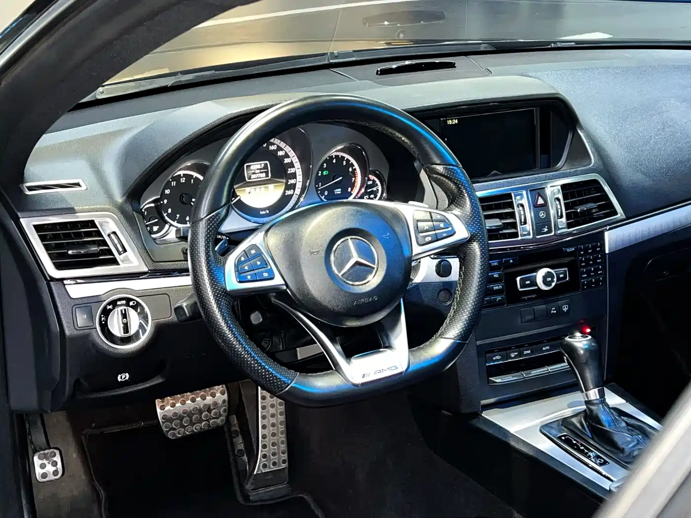 Mercedes-Benz E-Class (Import) 2010 E 260 CGI Coupe фото 10