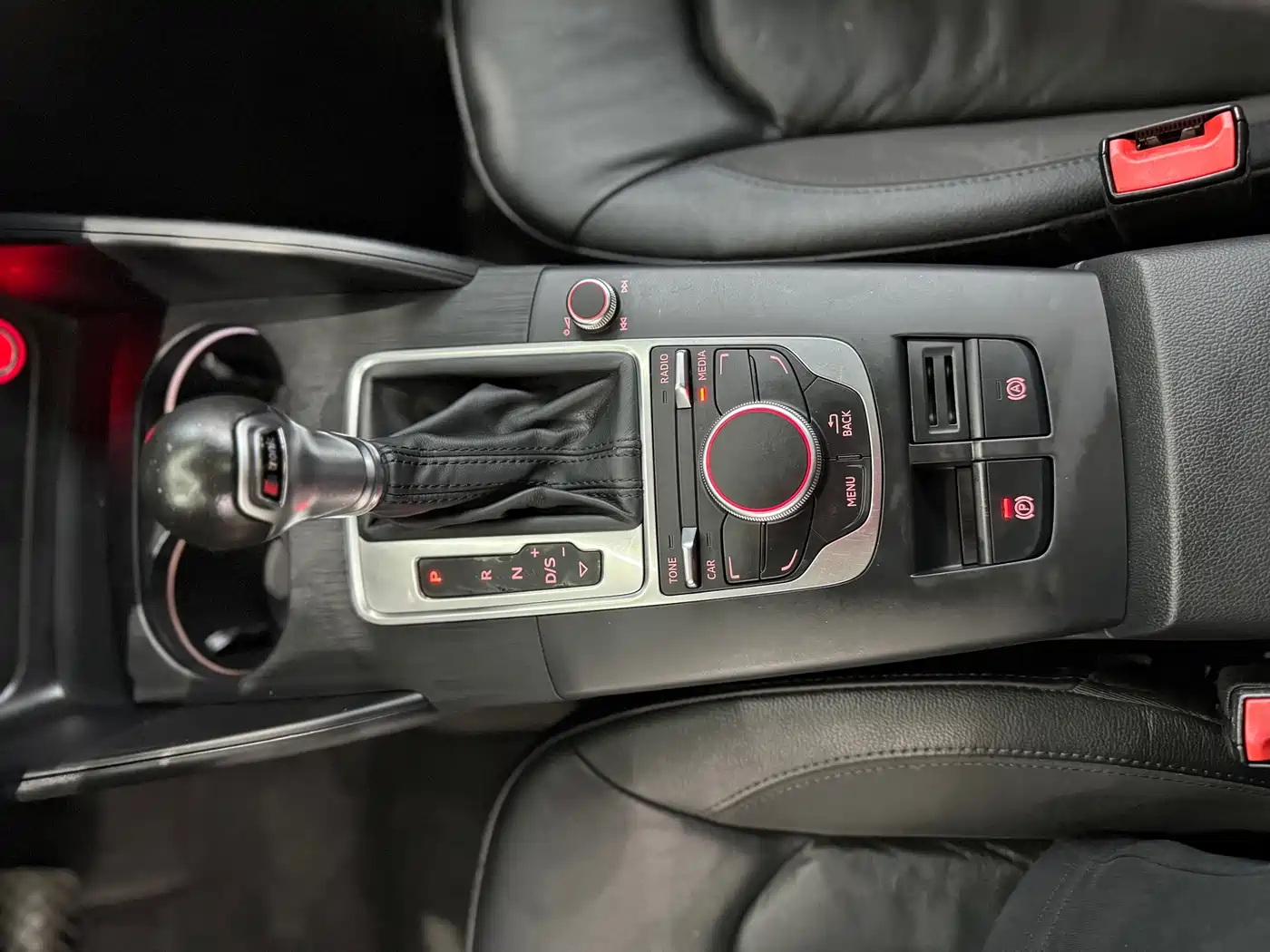 Audi A3 2015 Sportback 35 TFSI Millionth Anniversary Comfort Enjoyment Type фото 21