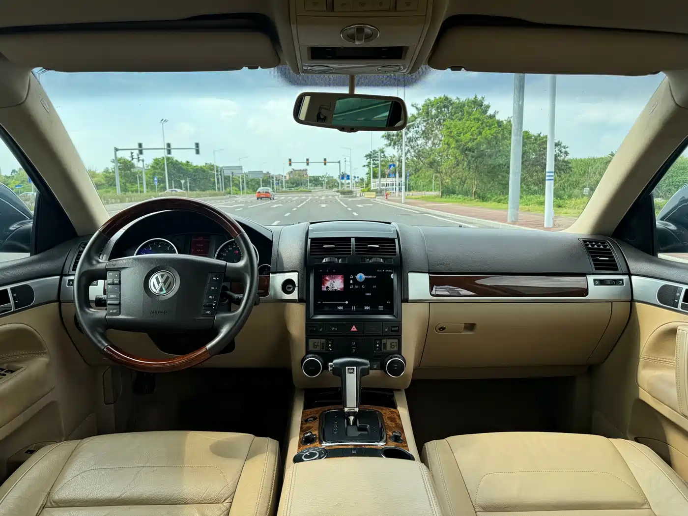 Volkswagen Touareg 2007 3.6L Standard Configuration фото 4